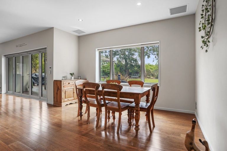 Photo of property in 152 Deans Road, Darfield, 7571