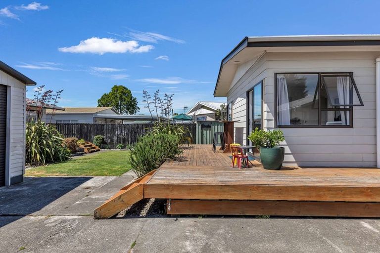 Photo of property in 80 Main Street, Edgecumbe, 3120