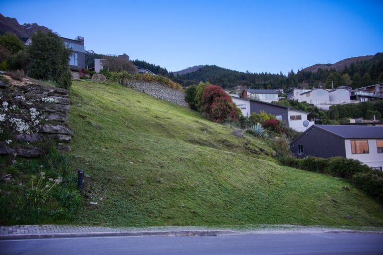 Photo of property in 6 Aspen Grove, Fernhill, Queenstown, 9300