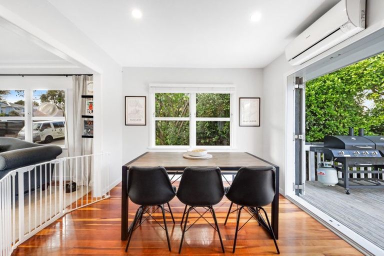 Photo of property in 25 Gills Road, Bucklands Beach, Auckland, 2014