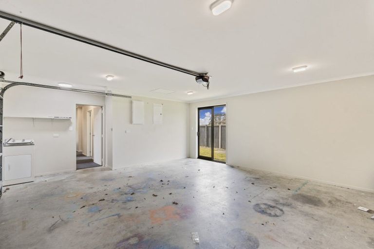 Photo of property in 1402 Devon Road, Brixton, Waitara, 4382