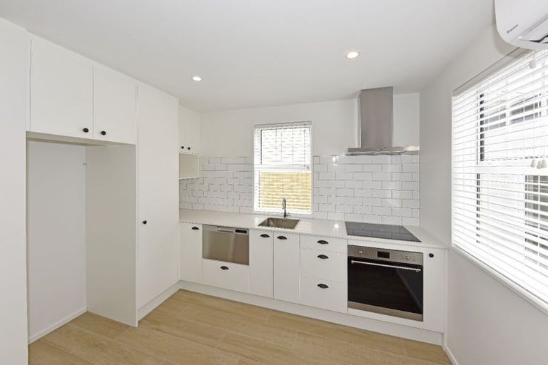 Photo of property in 1/42 Woodville Street, Edgeware, Christchurch, 8013