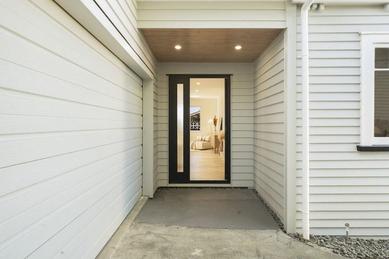 Photo of property in 8 Creamer Avenue, Belmont, Auckland, 0622