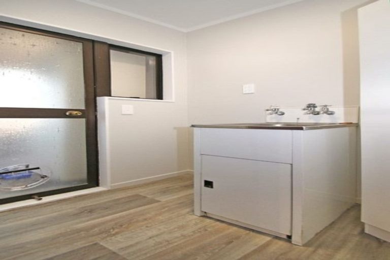 Photo of property in 11a Hilltop Road, Parkvale, Tauranga, 3112