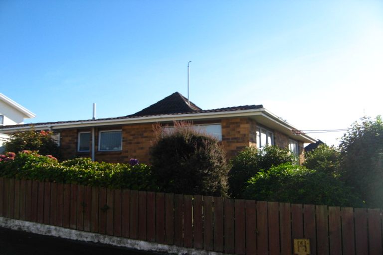 Photo of property in 16 Picardy Street, Maryhill, Dunedin, 9011