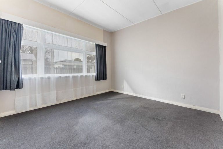 Photo of property in 9 Fagan Street, Bulls, 4818