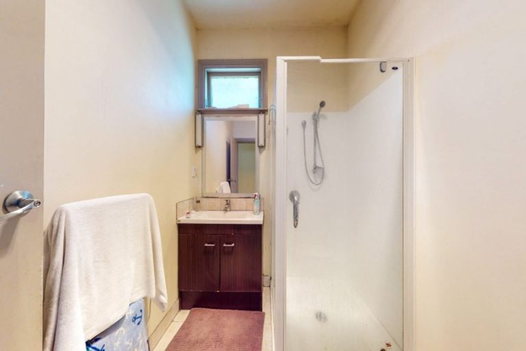 Photo of property in 11 Toru Street, Lyall Bay, Wellington, 6022