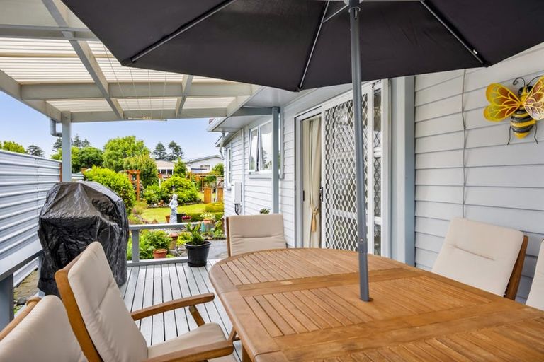 Photo of property in 240 Egmont Street, Patea, 4520