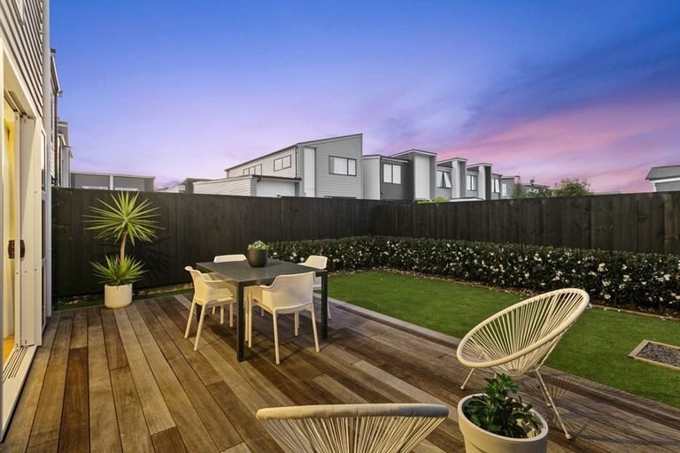 Photo of property in 10 Skylark Road, Hobsonville, Auckland, 0616