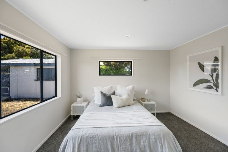 Photo of property in 1 Ladywood Road, Bay View, Napier, 4104