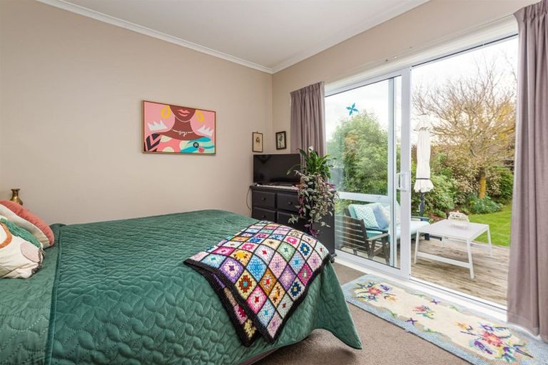 Photo of property in 212 Blenheim Road, Riccarton, Christchurch, 8041