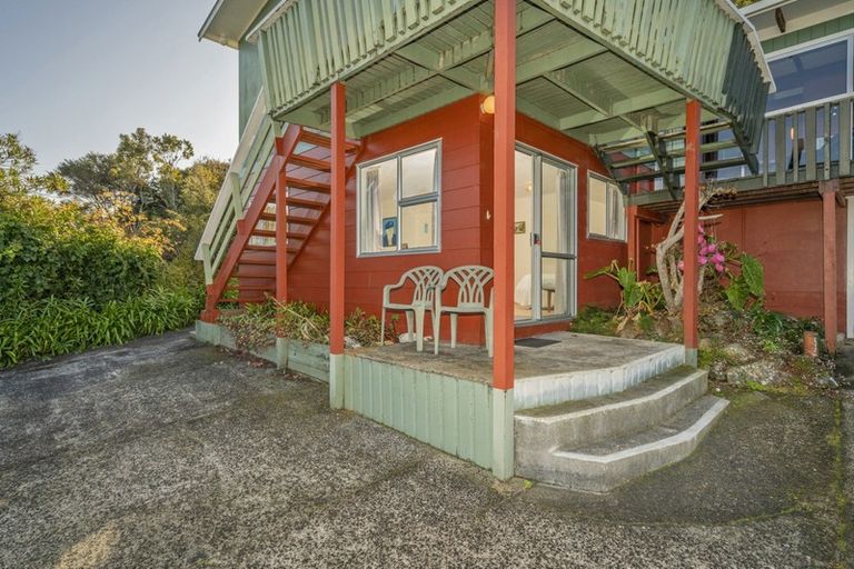Photo of property in 15 Haddon Crescent, Whitianga, 3510