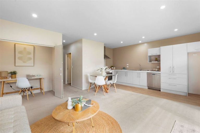 Photo of property in 11c Clarence Street South, Addington, Christchurch, 8024