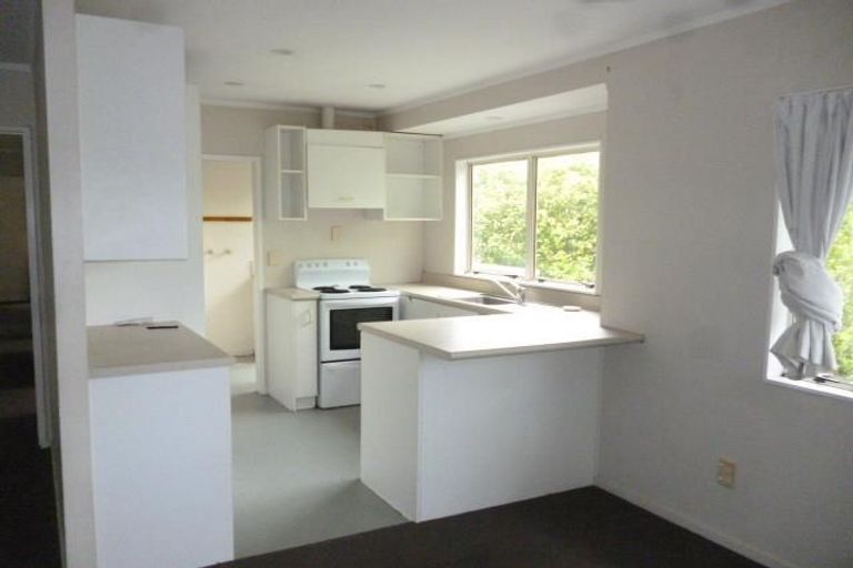 Photo of property in 2/61 Drake Street, Howick, Auckland, 2014