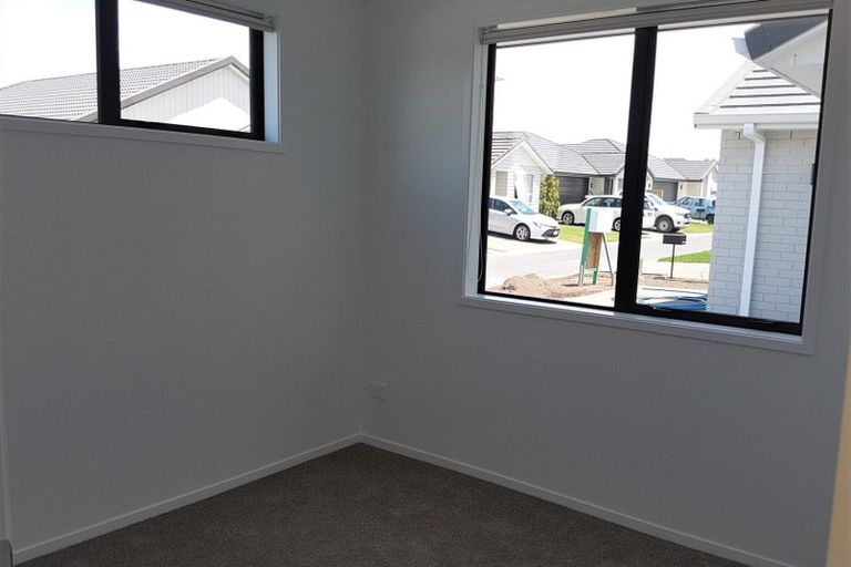 Photo of property in 15 Apostle Mews, Papamoa, 3118