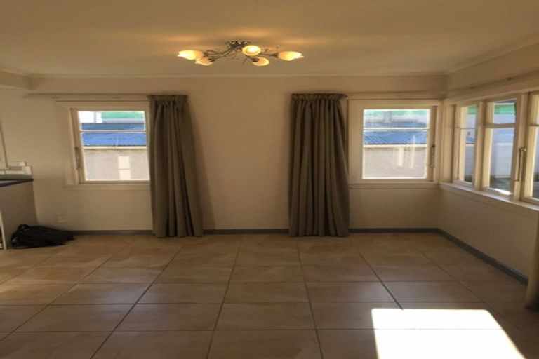 Photo of property in 182 Waimea Road, Nelson South, Nelson, 7010