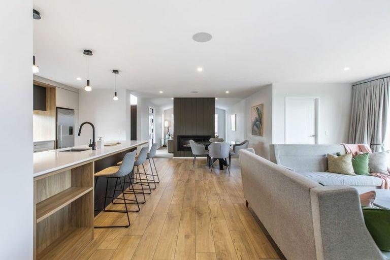 Photo of property in 2 Walter Lawry Road, Paerata, Pukekohe, 2124