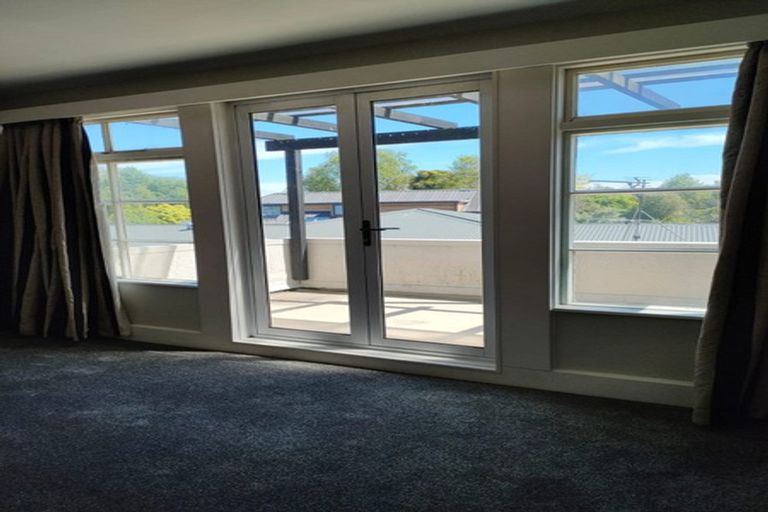 Photo of property in 153 Wairakei Road, Bryndwr, Christchurch, 8053