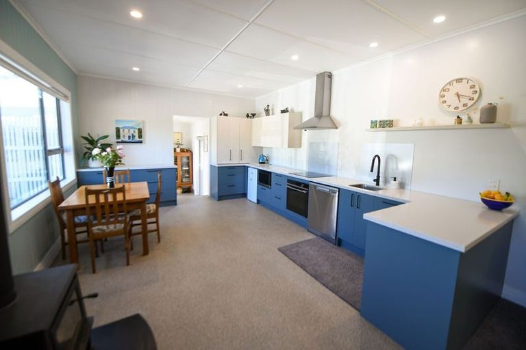 Photo of property in 1249 Lakeside Road, Lovells Flat, Milton, 9292