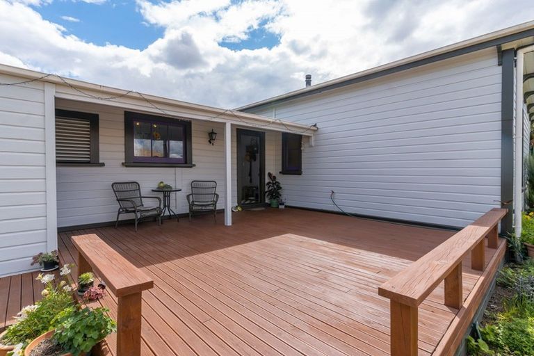 Photo of property in 10 Second Street, Lansdowne, Masterton, 5810