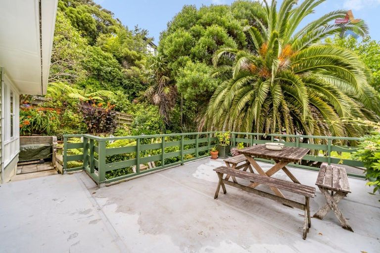 Photo of property in 33 Parnell Street, Fairfield, Lower Hutt, 5011