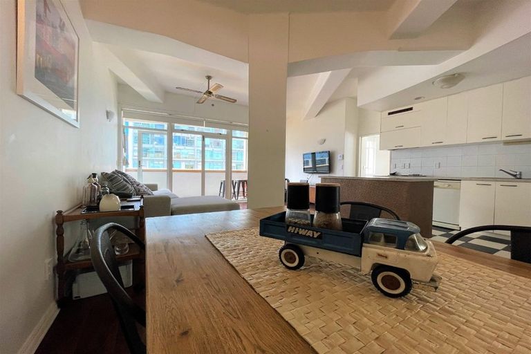 Photo of property in The Britomart Apartments, 6b/14 Emily Place, Auckland Central, Auckland, 1010