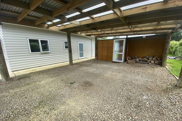 Photo of property in 281 North Manakau Road, Manakau, Levin, 5573