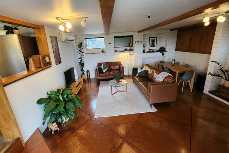 Photo of property in 4 Speedy Crescent, Hillcrest, Auckland, 0627