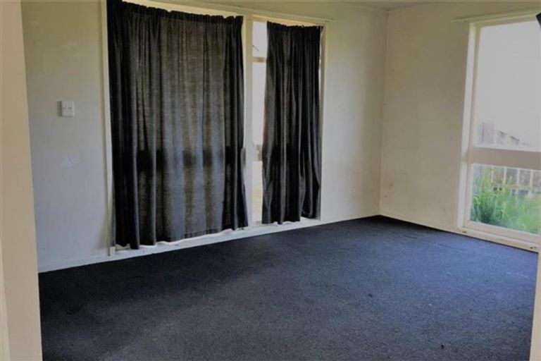 Photo of property in 64 Chichester Drive, Rosehill, Papakura, 2113