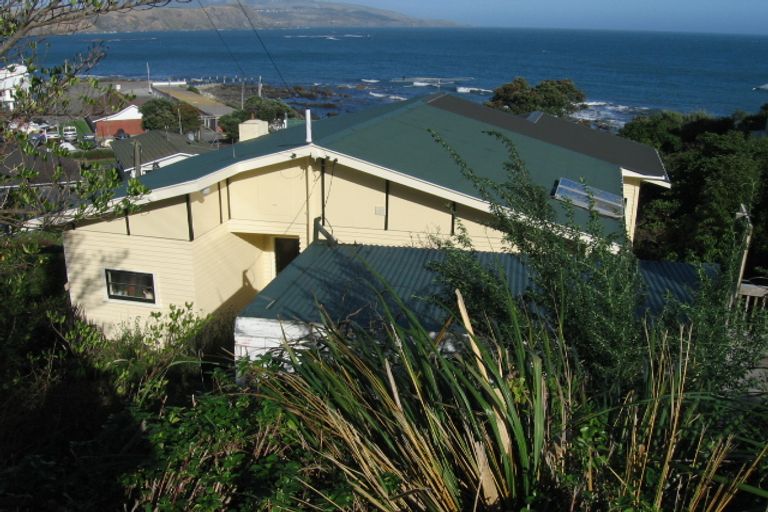Photo of property in 9a Gordon Road, Plimmerton, Porirua, 5026