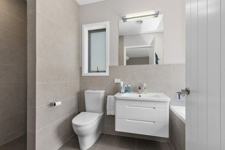 Photo of property in 115 Endeavour Drive, Whitby, Porirua, 5024