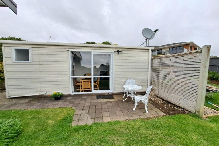 Photo of property in 8 Walmer Grove, Bell Block, New Plymouth, 4312