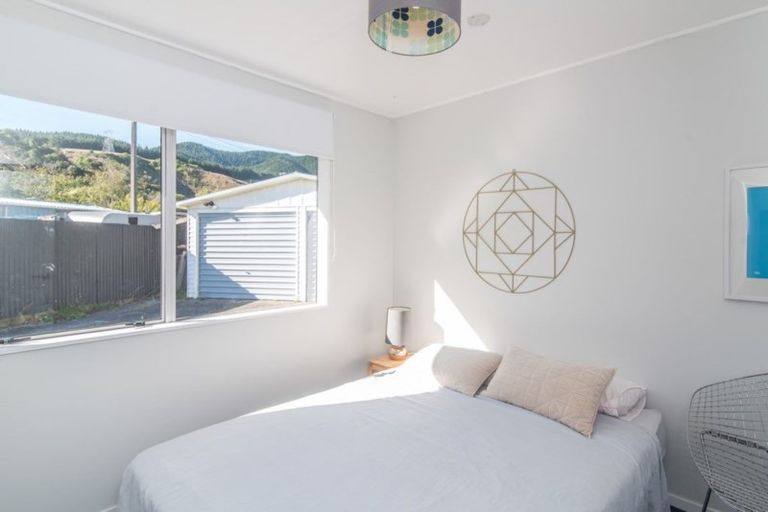 Photo of property in 5 Hookway Grove, Paraparaumu, 5032