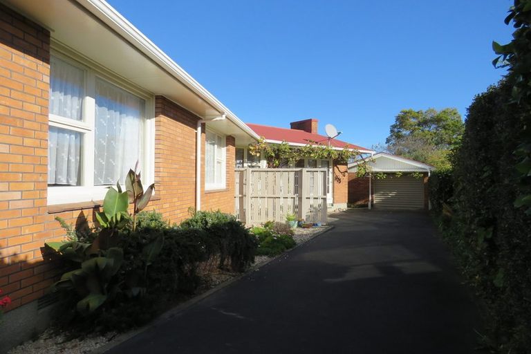 Photo of property in 11 Palmside Street, Somerfield, Christchurch, 8024