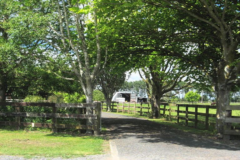 Photo of property in 133 Fencourt Road, Cambridge, 3496