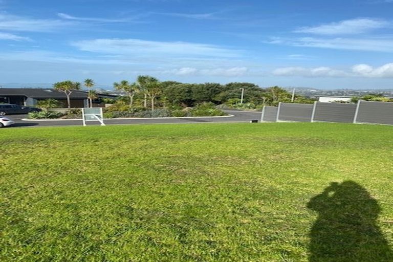 Photo of property in 28 Manhattan Rise, Orewa, 0931