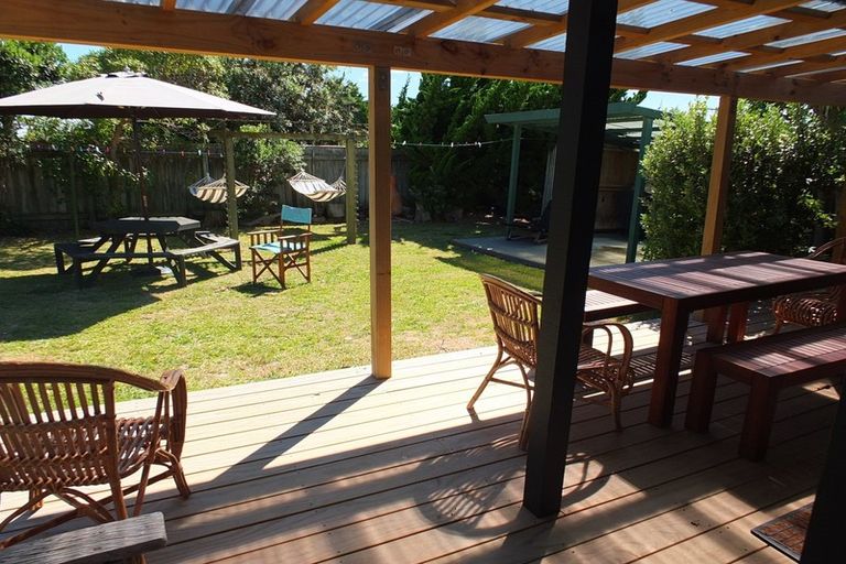 Photo of property in 10 Mack Street, Foxton Beach, Foxton, 4815