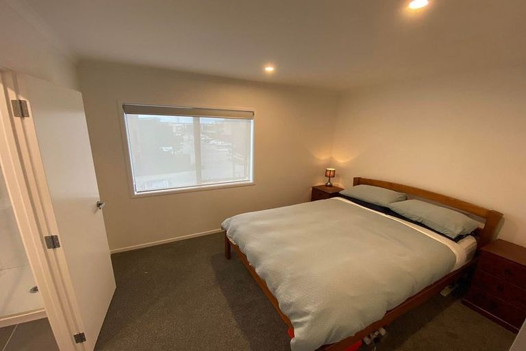 Photo of property in 74 Nugget Avenue, Hobsonville, Auckland, 0616