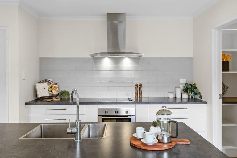 Photo of property in 5 Oakden Drive, Darfield, 7510