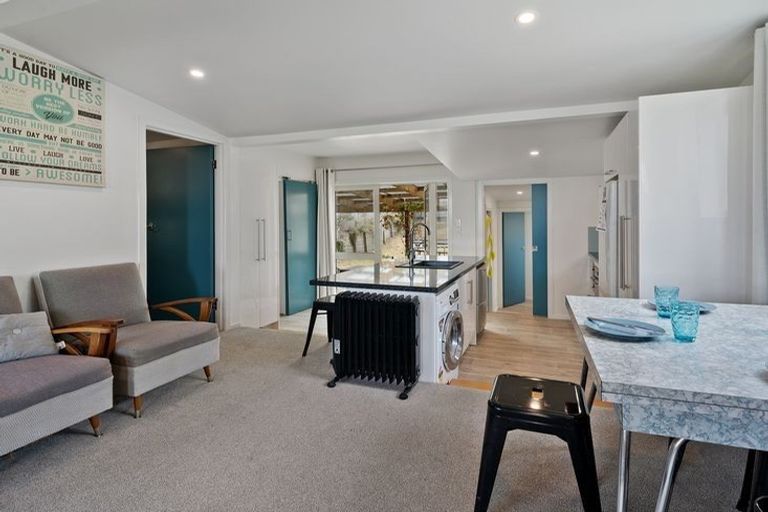 Photo of property in 92 Marine Parade, Otaki Beach, Otaki, 5512