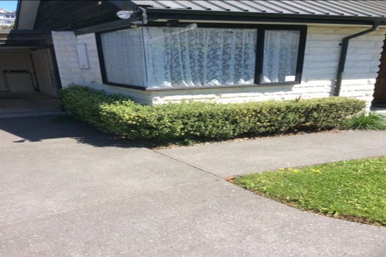 Photo of property in 1/3 Colombo Street, Cashmere, Christchurch, 8022