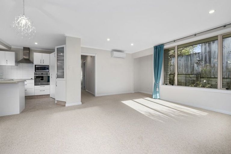 Photo of property in 4/17 Simmonds Grove, Greerton, Tauranga, 3112