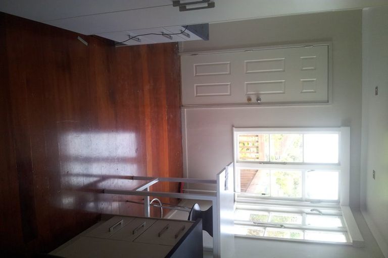 Photo of property in 32 Gardner Avenue, New Lynn, Auckland, 0600