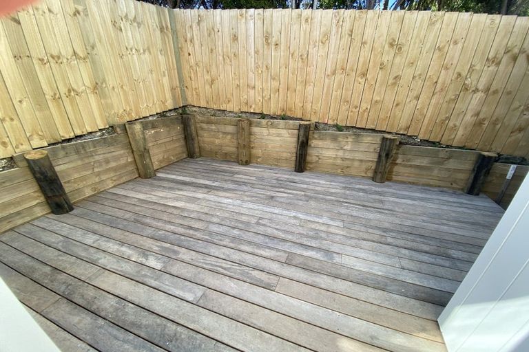 Photo of property in 119b Lynn Road, Bayview, Auckland, 0629