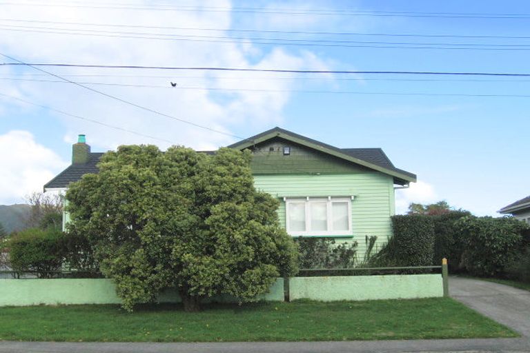 Photo of property in 19 Kingston Street, Boulcott, Lower Hutt, 5011