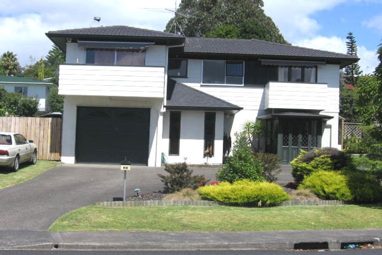Photo of property in 25 Spinella Drive, Bayview, Auckland, 0629