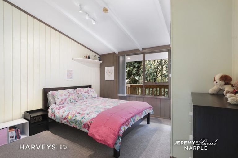 Photo of property in 47 Tainui Road, Titirangi, Auckland, 0604