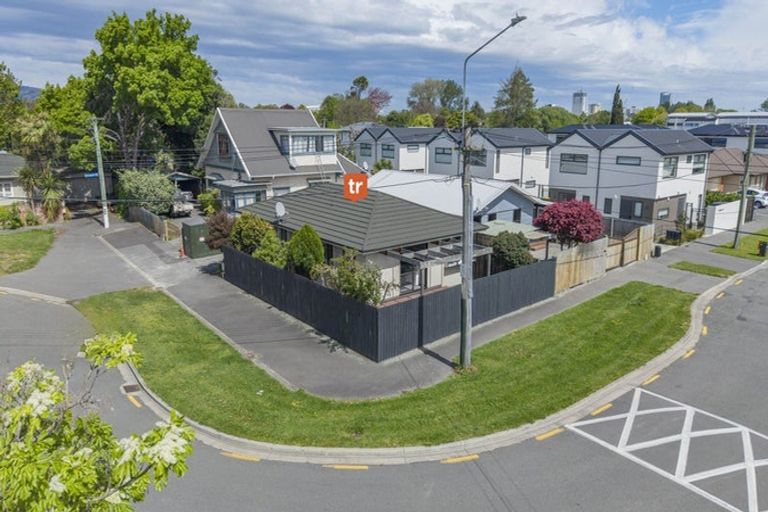 Photo of property in 1/42 Heywood Terrace, Richmond, Christchurch, 8013