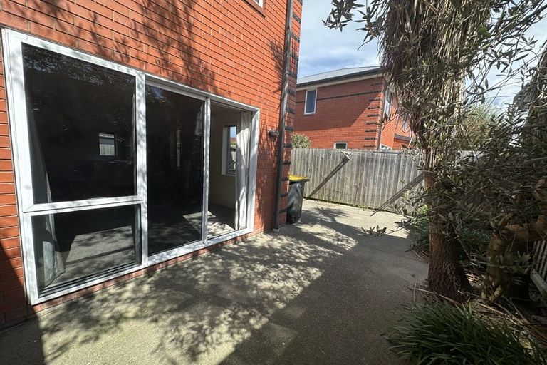 Photo of property in 672b Ferry Road, Woolston, Christchurch, 8023