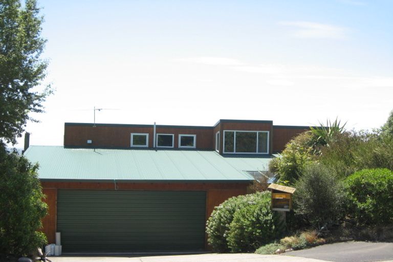 Photo of property in 8 Petworth Place, Westmorland, Christchurch, 8025